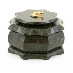 Шкатулка восьмигранная большая темный змеевик 13х13х9 см