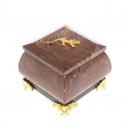 Шкатулка квадратная с ящерицей камень лемезит 6х6х5 см