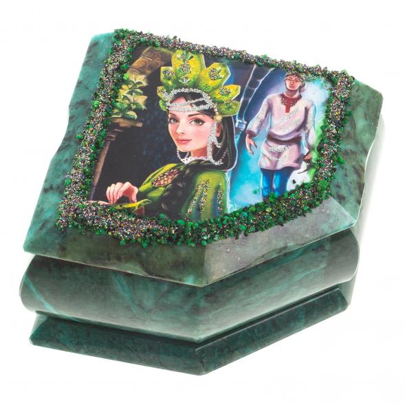 Шкатулка Хозяйка медной горы змеевик 11х9х6,5 см 117471