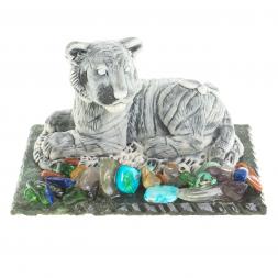 Сувенир фигурка &amp;quot;Тигрёнок с бабочкой&amp;quot; из змеевика и мрамолита 8,5х6,5х5 см