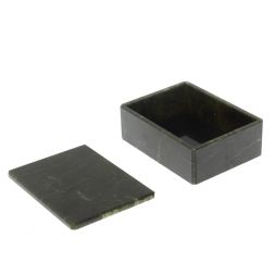 Шкатулка из нефрита 10,5х8х4 см