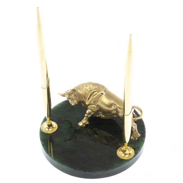 Статуэтка &amp;quot;Бык&amp;quot; из бронзы и нефрита 13,5х13,5х22,5 см 128982