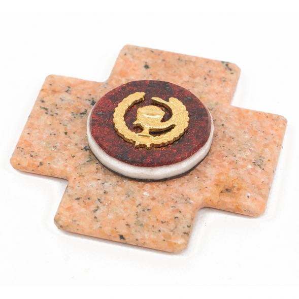 Магнит Медицинская служба мрамор змеевик красный 117474