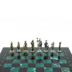 Шахматы подарочные "Галлы и Римляне" 36х36 см из змеевика