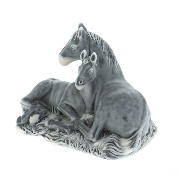 Статуэтка &amp;quot;Лошадь с жеребенком лежат&amp;quot; из мрамолита 129370