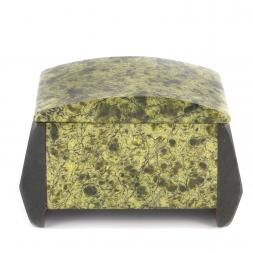 Шкатулка &amp;quot;Персона&amp;quot; из змеевика 9х6,5х5 см