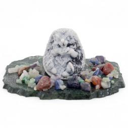 Сувенир из мрамолита "Ежик сидит"