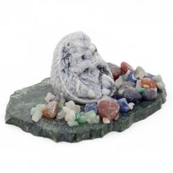 Сувенир из мрамолита "Ежик сидит"