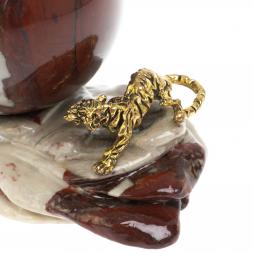 Композиция &amp;quot;Тигр на скале с шаром&amp;quot; камень креноид