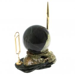 Композиция из змеевика &amp;quot;Ящерица на скале&amp;quot; шар 9,5 см