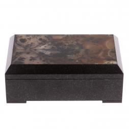 Шкатулка из долерита со вставкой из агата 11х7х4 см