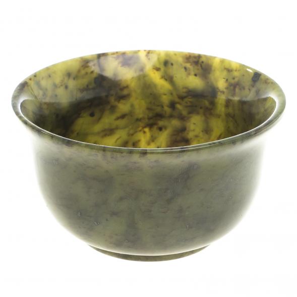 Пиала чайная из камня нефрит 8х8х4 см 123997