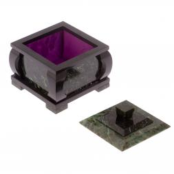 Шкатулка из нефрита &amp;quot;Ларец&amp;quot; 13х13х11 см