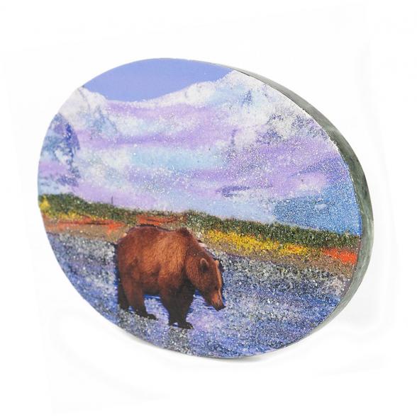 Панно из камня на подставке &amp;quot;Медведь в реке&amp;quot; 19х3,5х13 см 117982