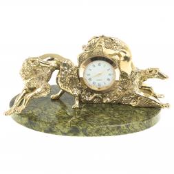 Часы из бронзы "Русские борзые собаки" на подставке из змеевика