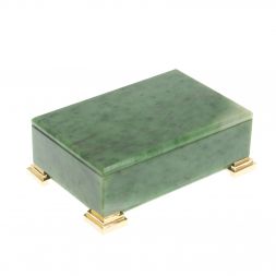 Шкатулка из иркутского нефрита 14,5х9х5 см