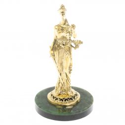 Статуэтка &amp;quot;Фемида&amp;quot; на нефрите 8х8х14,5 см