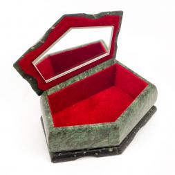 Шкатулка &amp;quot;Корона&amp;quot; малая змеевик 14,5x7x7,5 см