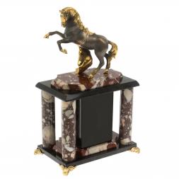 Часы &amp;quot;Конь с попоной&amp;quot; креноид бронза