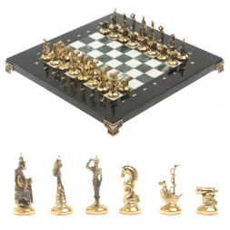 Шахматы "Итальянская война" фигуры бронза доска 28х28 см из мрамора и змеевика