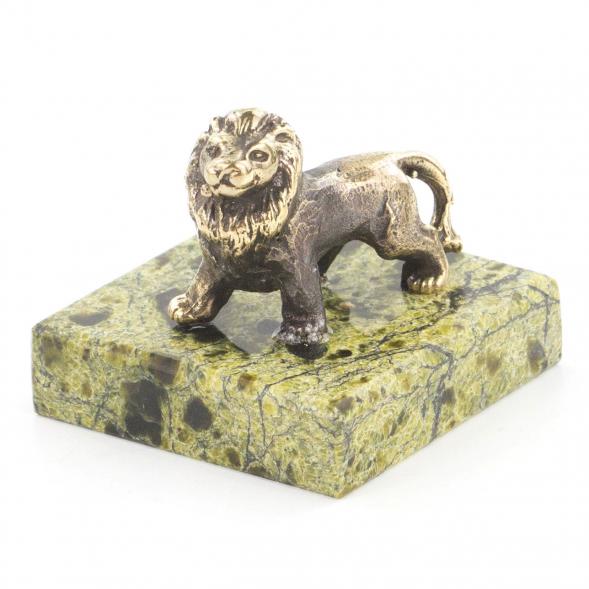 Бронзовая статуэтка &amp;quot;Лев малый&amp;quot; змеевик 120026