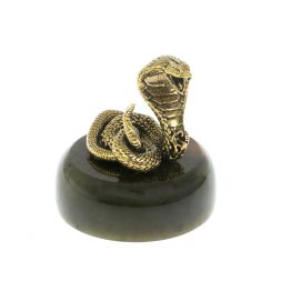 Статуэтка &amp;quot;Кобра&amp;quot; на подставке нефрит