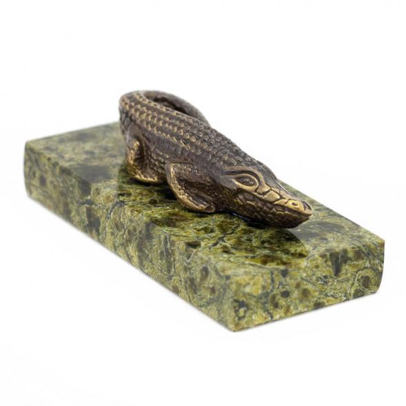 Статуэтка из бронзы и змеевика &amp;quot;Крокодил&amp;quot; малый 116183