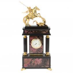 Часы &amp;quot;Георгий Победоносец&amp;quot; из родонита