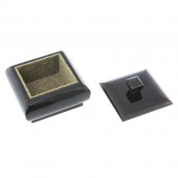 Шкатулка квадратная из черного обсидиана 9х9х7 см