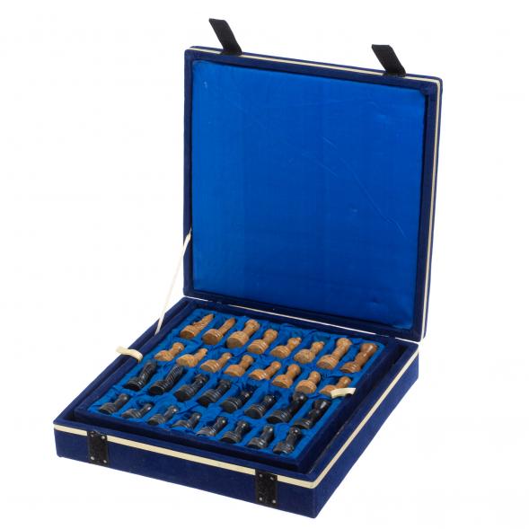 Шахматы &amp;quot;Шах и мат&amp;quot; из мрамора и ракушечника доска 25х25 см (6) 127476