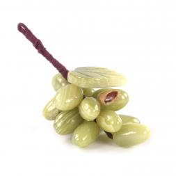 Сувенир из оникса &amp;quot;Виноград&amp;quot; 13 ягод