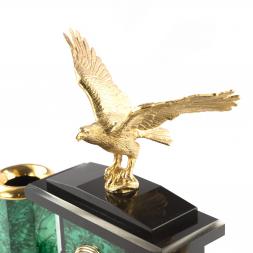Настольный набор &amp;quot;Орел&amp;quot; с бюваром из малахита