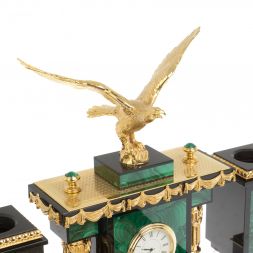 Письменный набор "Горный орел" из малахита Златоуст