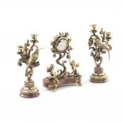 Каминные часы "Ангелы" с канделябрами из бронзы