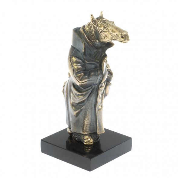 Статуэтка &amp;quot;Конь в пальто&amp;quot; камень долерит 129169