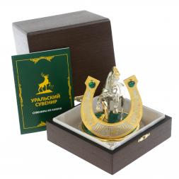 Статуэтка "Конь на дыбах с подковой на счастье" малахит Златоуст