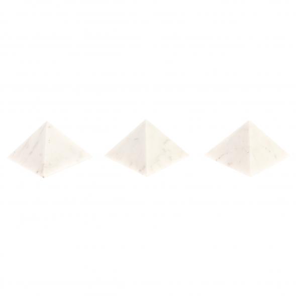 Пирамида из белого мрамора 12х12х11 см 126396