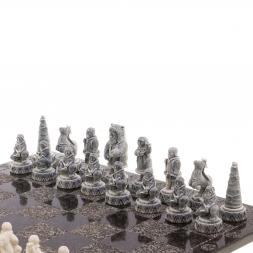 Шахматы "Северные народы" доска 40х40 см с гравировкой