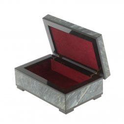 Шкатулка из камня уткинит (авантюрин) 10,5х7х4,5 см