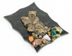 Магнит &amp;quot;Медведь на дереве&amp;quot; змеевик