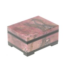 Шкатулка из родонита 9,5х7х4,5 см