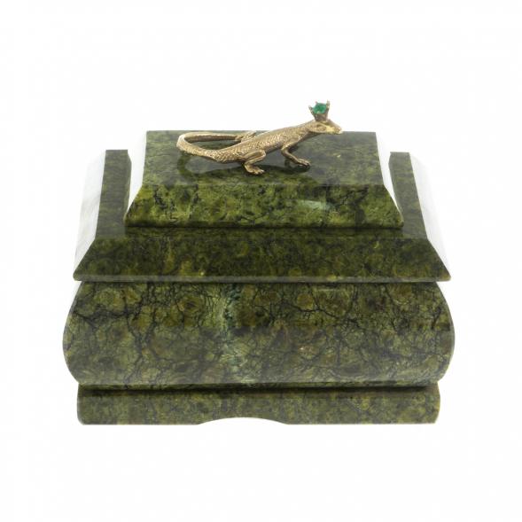 Шкатулка прямоугольная я ящерицей 10х7х8 см 129456