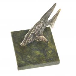 Статуэтка из бронзы &amp;quot;Скалярия&amp;quot; на подставке змеевик