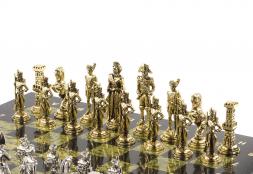 Шахматы "Отечественная война 1812 г." доска 40х40 см змеевик