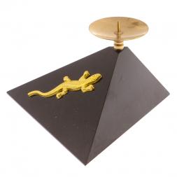 Подсвечник треугольный &amp;quot;Ящерица на горке&amp;quot; прямая из черного змеевика