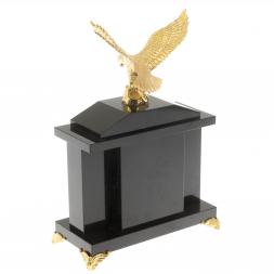 Часы &amp;quot;Орел&amp;quot; из малахита 17,5х9х24 см