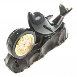 Часы настольные "Черный дельфин" из черного обсидиана