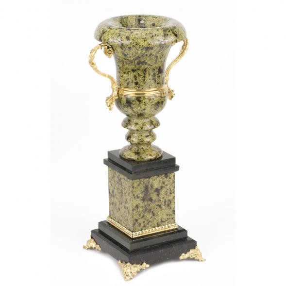 Ваза из камня змеевик &amp;quot;Медичи&amp;quot; с декором из бронзы 113610