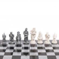Шахматы "Средневековье" доска 40х40 см из серого мрамора и змеевика