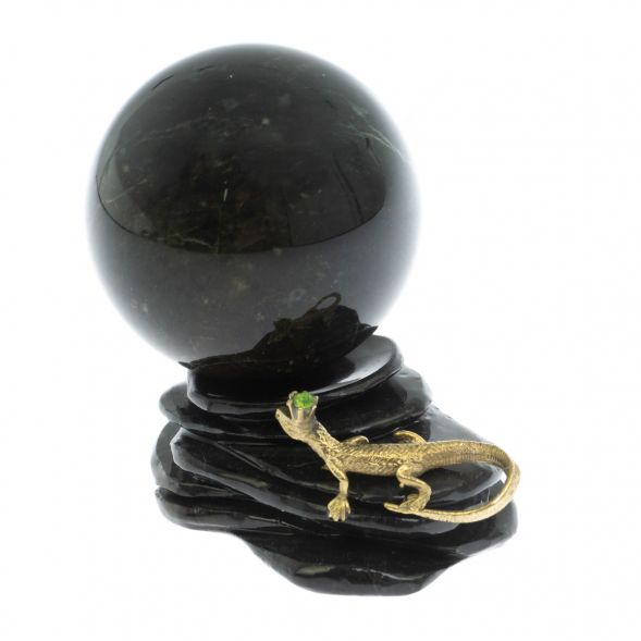 Композиция с шаром 6 см &amp;quot;Ящерица на скале&amp;quot; из змеевика 129037